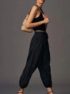 NWT Daily Practice Anthropologie  Black Elastic-Waist Parachute Pants Sz Med